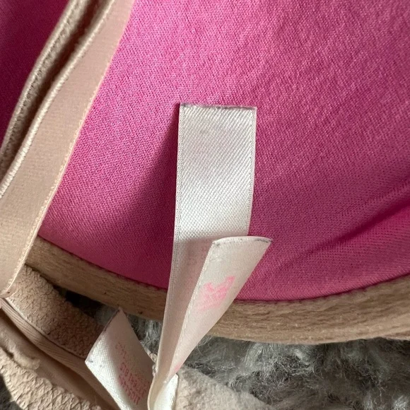 Victoria’s Secret tan Bra - Picture 3 of 3